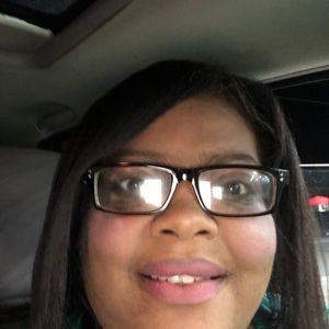 Meet your Posher, Lashona